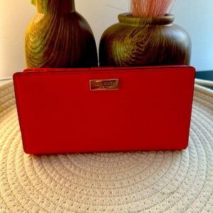 NWOT Kate Spade Red wallet Dana Slim